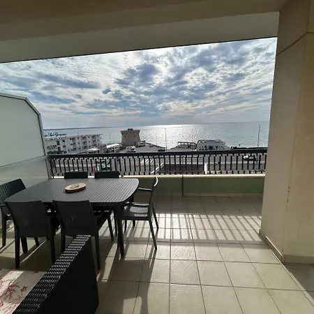 Attico Galilei Fronte Mare By Salentoville 公寓 加利波利